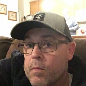 Meet your Posher, Roy